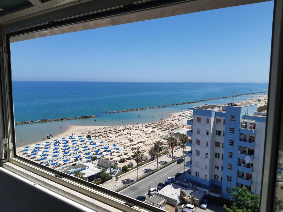 Apartmán La Terrazza Sul Mare Montesilvano Marina Exteriér fotografie