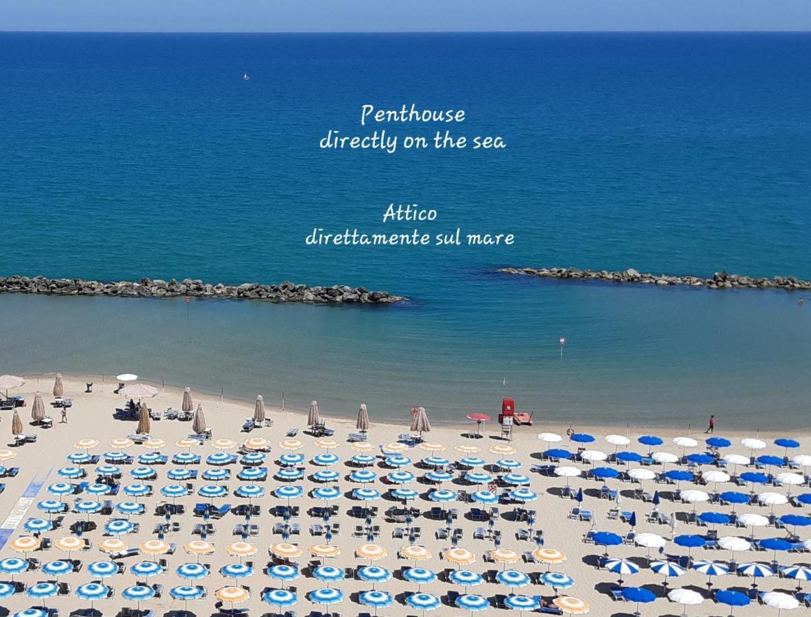 Apartmán La Terrazza Sul Mare Montesilvano Marina Exteriér fotografie