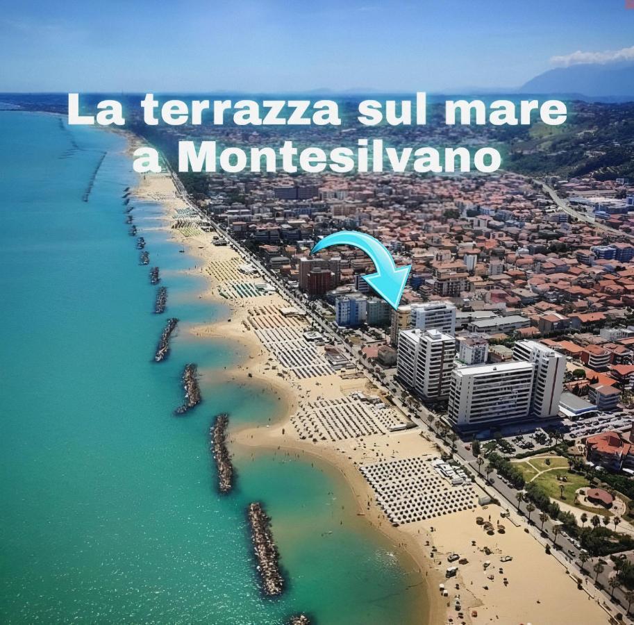 Apartmán La Terrazza Sul Mare Montesilvano Marina Exteriér fotografie