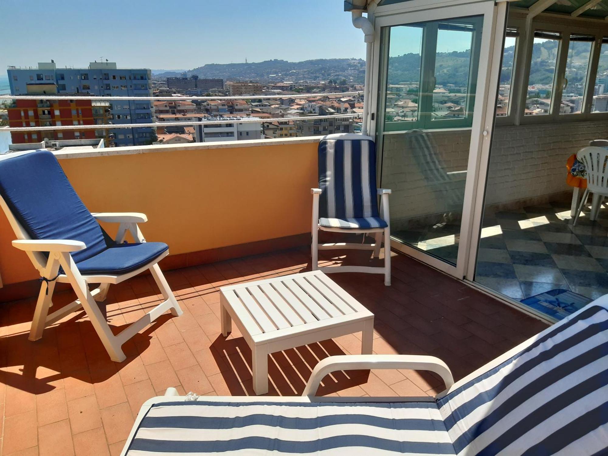 Apartmán La Terrazza Sul Mare Montesilvano Marina Exteriér fotografie