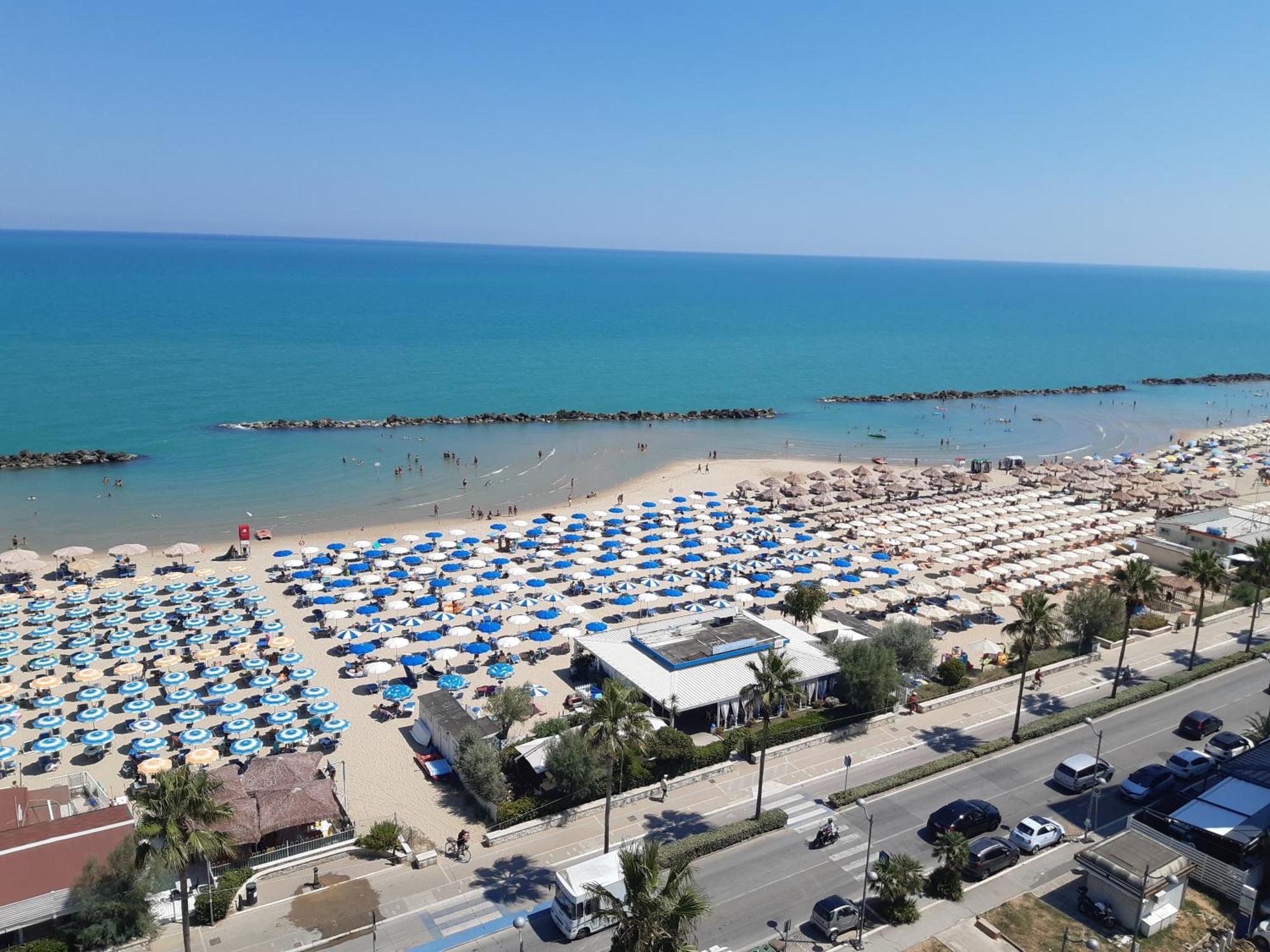 Apartmán La Terrazza Sul Mare Montesilvano Marina Exteriér fotografie